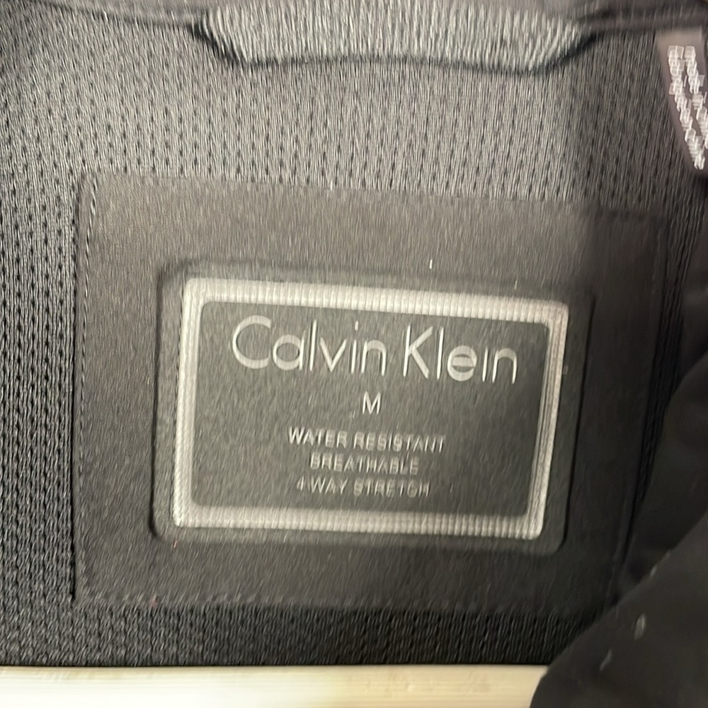 Calvin Klein soft shell jacket - Picture 4 of 10